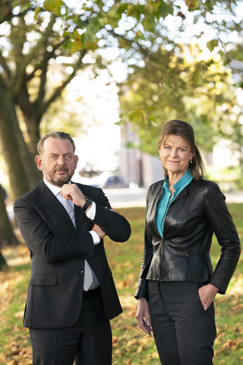 Nationale ombudsman Reinier van Zutphen en Kinderombudsman Margrite Kalverboer