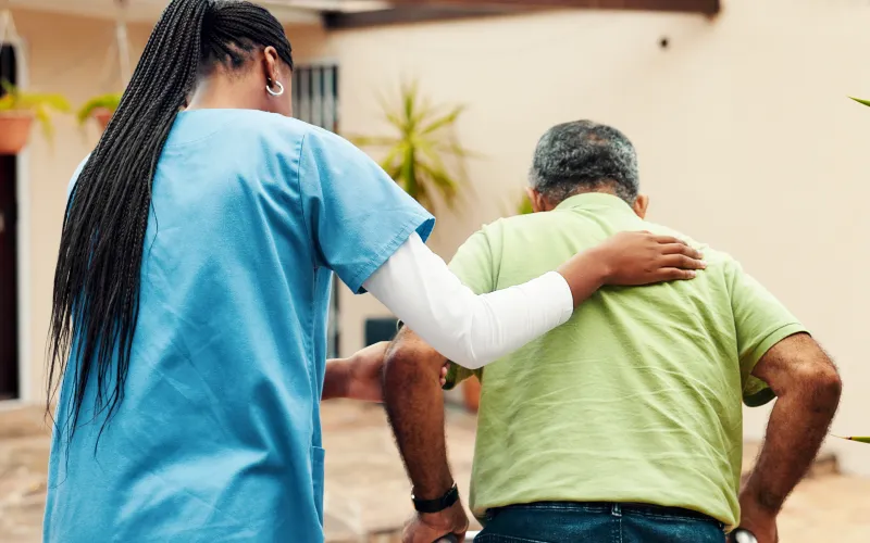 zorg verpleegkundige oudere man caribisch nederland