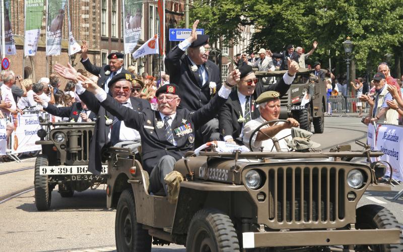 Foto van Veteranen tijdens Veteranendag