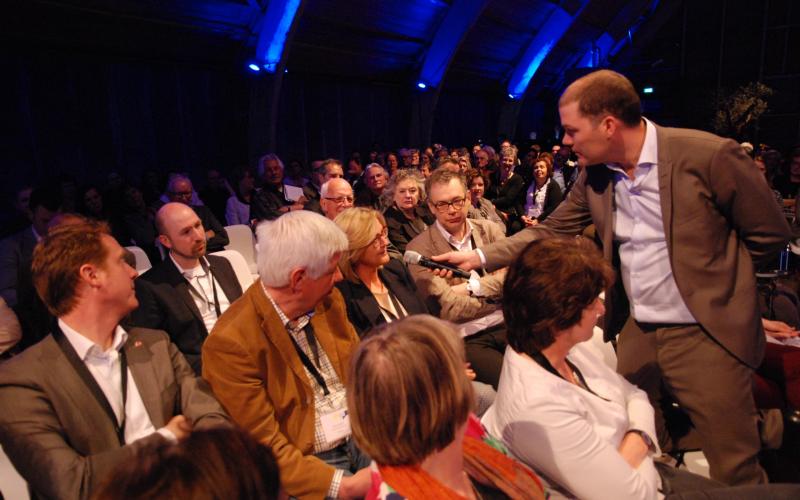 Foto van congres decentralisatie