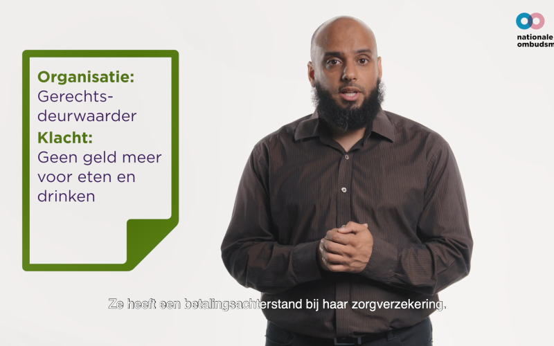 Mohamad in beeld vertelt over een klacht over de gerechtsdeurwaarder