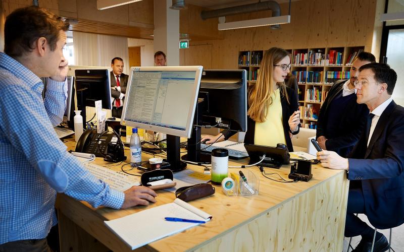 Foto van werkbezoek Mark Rutte (foto: Martijn Beekman)