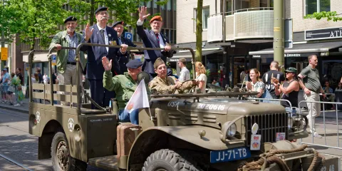 Veteranen defile Den Haag