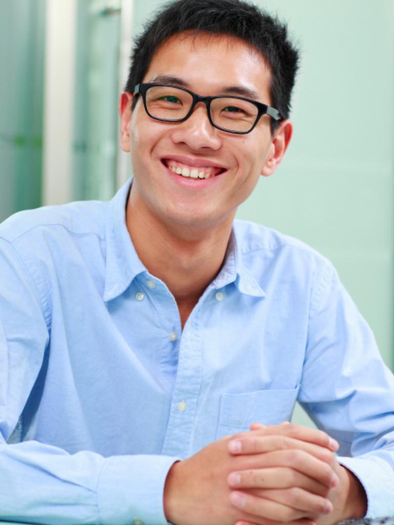 Aziatische man met bril
