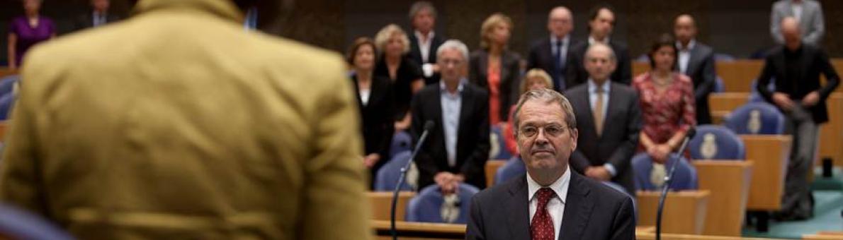 Nationale ombudsman Alex Brenninkmeijer wordt beëigd in de Tweede Kamer 