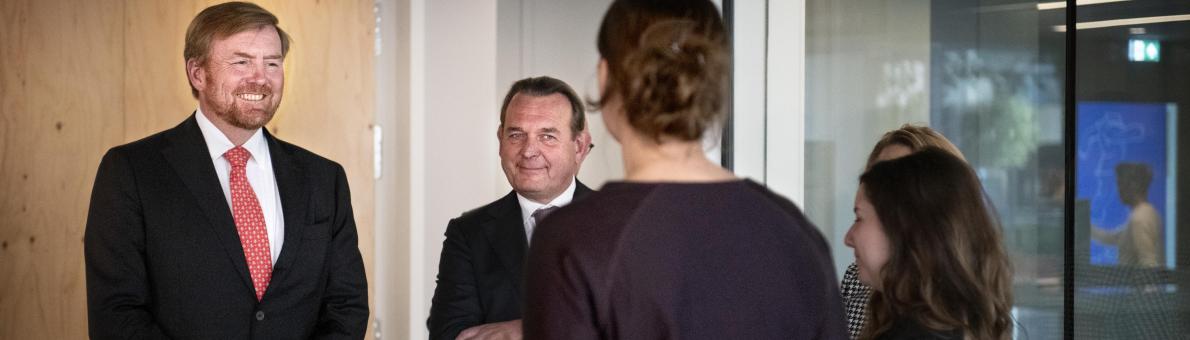 Werkbezoek Koning Willem-Alexander aan de Nationale ombudsman