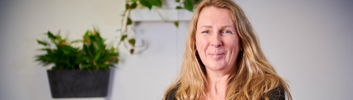 Sociaal Werker Marloes Olde Hampsink: ‘Dak- en thuislozen weer perspectief geven’ Sociaal Werker Marloes Olde Hampsink