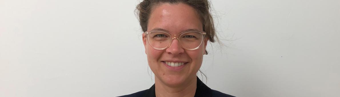 Sabine de Bruijn, coördinator en servicemanager bij Bibliotheeknetwerk Flevoland Sabine de Bruijn, coördinator en servicemanager bij Bibliotheeknetwerk Flevoland